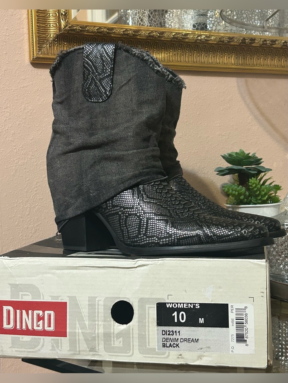 Dingo Denim Dream Black & Charcoal Slouchy Western Ankle Boots Size 10